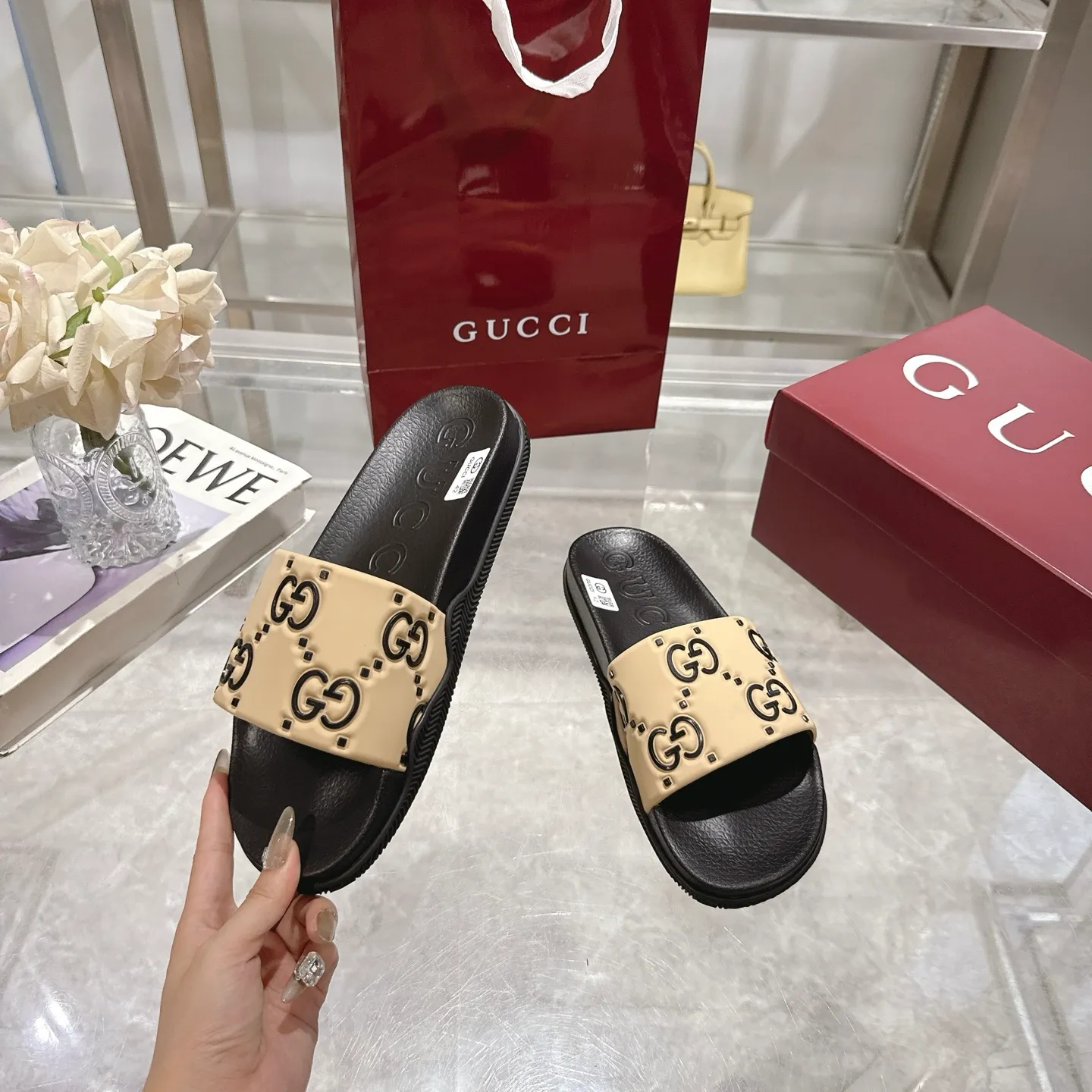 🅿️300💰 🌹Gucci official website Good Game slippers and sandals for men and women. In this special edition series, the acronym of the brand founder Guccio Gucci gives new meaning. In the gaming world, "GG" is a symbol of good sportsmanship and stands for "Good Game," which conveys the value system of the community. The modern acronym is a playful ode to the brand’s origins in the world of sports and leisure, illustrating how Gucci’s heritage continues to evolve. The parting greeting expresses the Gucci Good Game motto as the brand moves into new worlds, creating centers of play, self-expression, talent, freedom and individuality. Made with a rubber upper, these slippers are embellished with the collection's signature logo.  Rubber upper, unisex, G logo embossed, molded footbed, rubber sole, flat, made in Italy, sizes 36 to 46